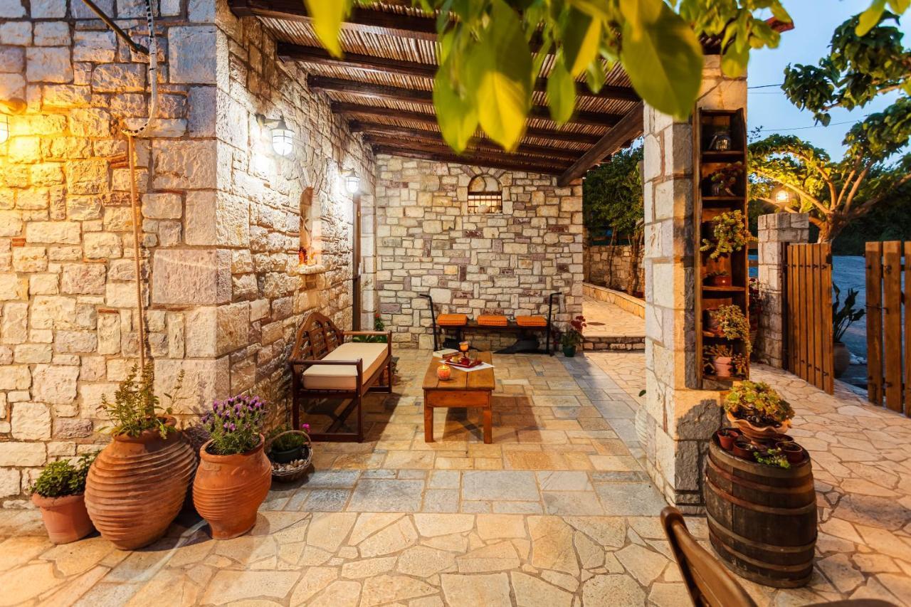 Petalidi Olive Garden Stone House Near The Beach Eksteriør billede