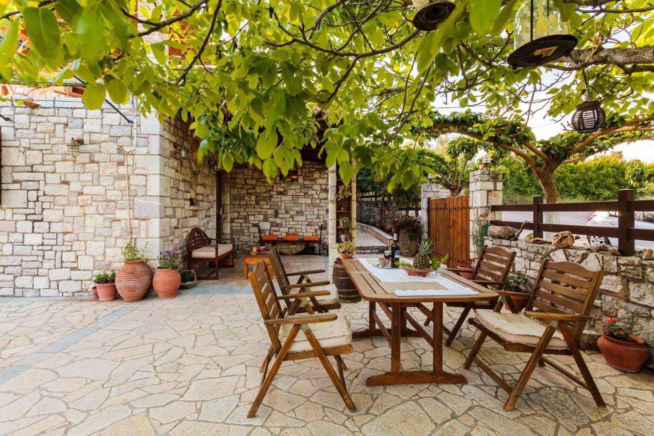 Petalidi Olive Garden Stone House Near The Beach Eksteriør billede